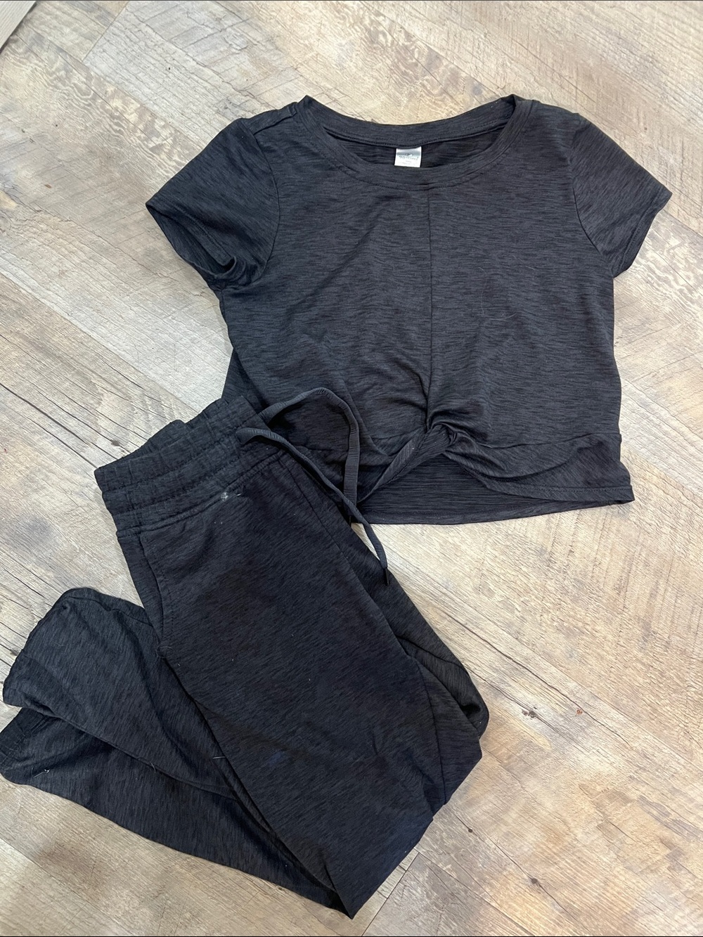 Black Two-Piece Lounge Set - Cropped Tee & Joggers